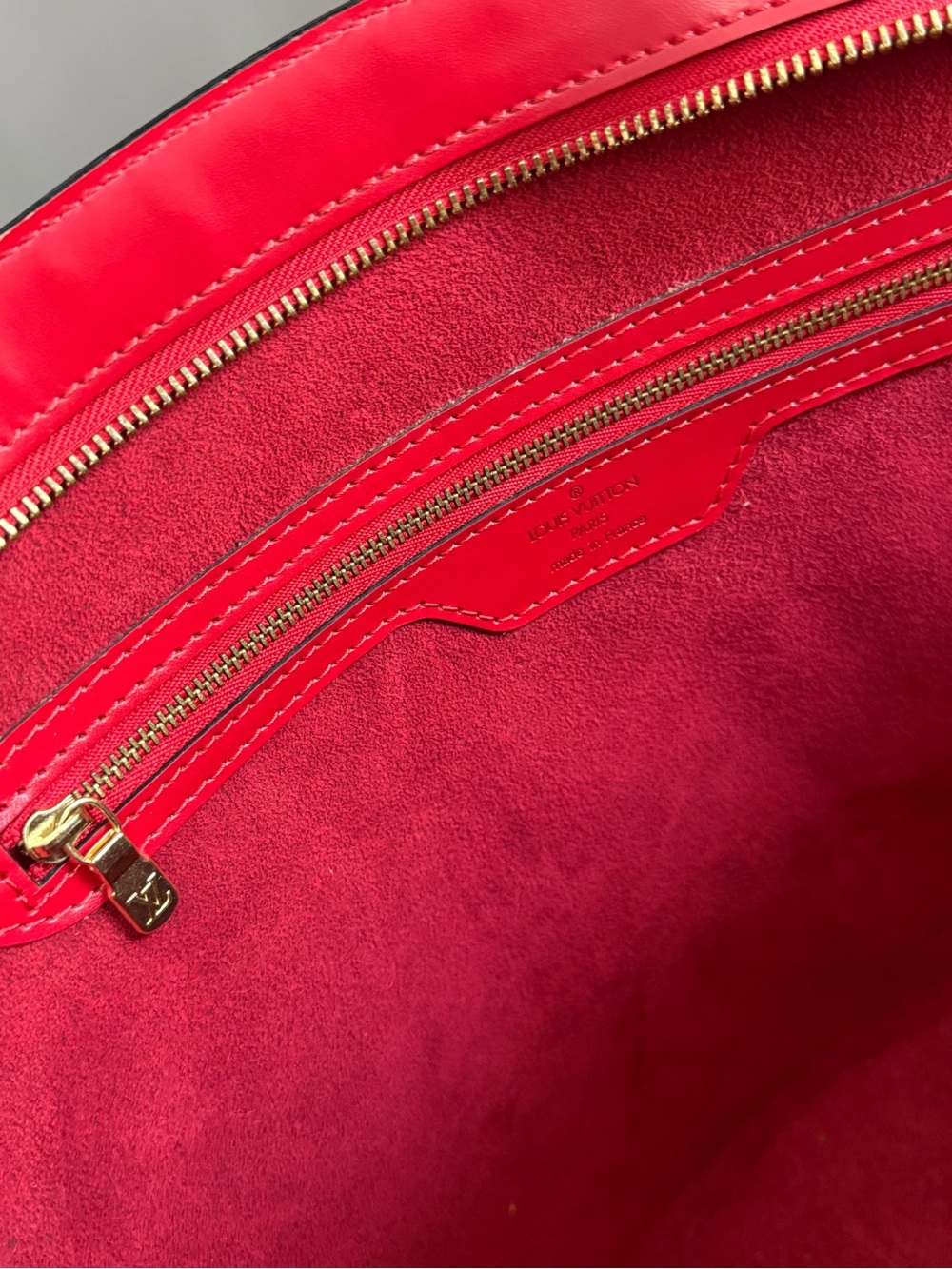 Louis Vuitton Epi Leather Saint Jacques GM in Castillan Red - Picture 12 of 12